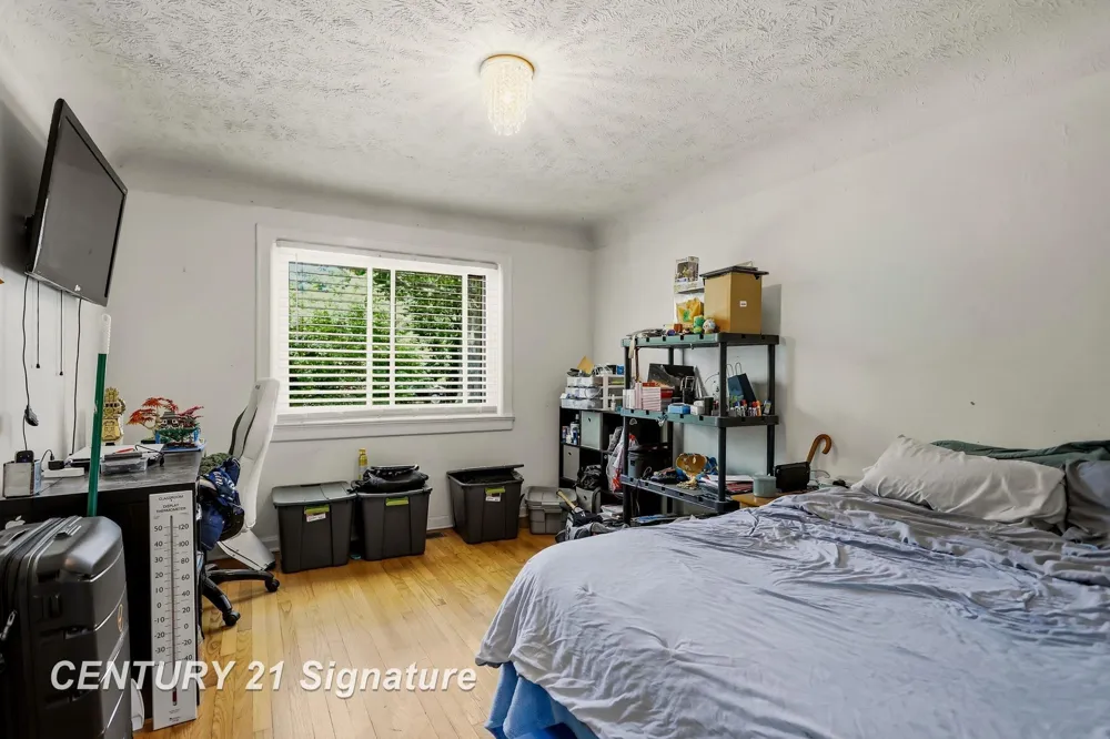 1 Center Woods Drive Saginaw Charter Township, MI 48638