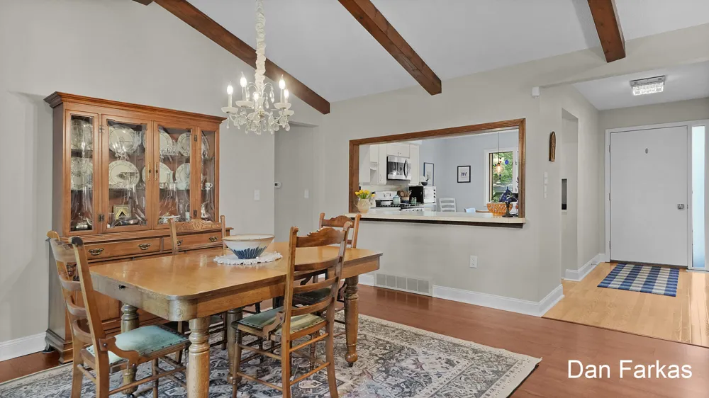 834 Brook Village Court Holland, MI 49423