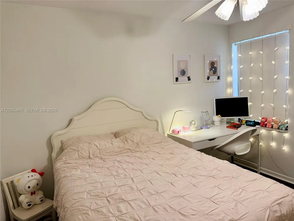3973 Orange Tree Ln #0 Weston, FL 33332