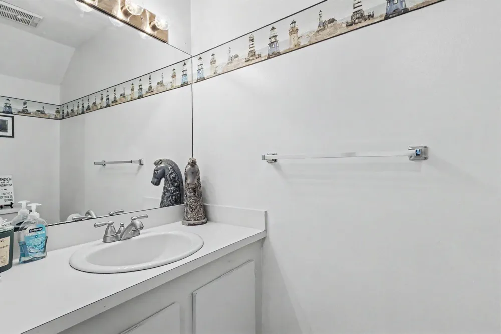 2269 DISCOVERY CIRCLE W Deerfield Beach, FL 33442
