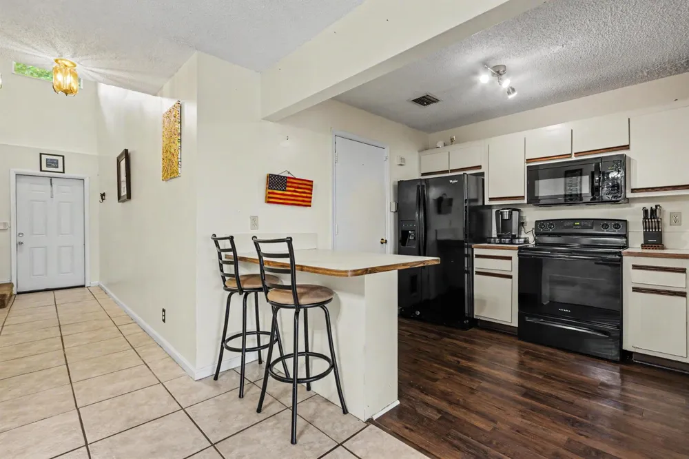 2269 DISCOVERY CIRCLE W Deerfield Beach, FL 33442