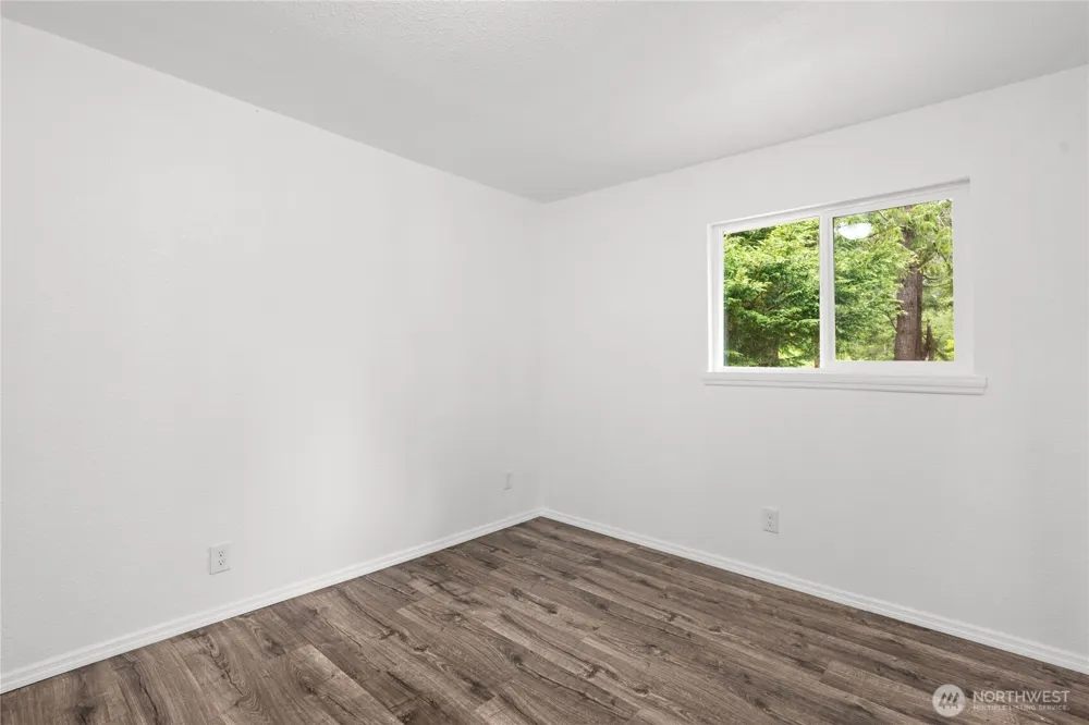 2693 State Rt 101 Ilwaco, WA 98624