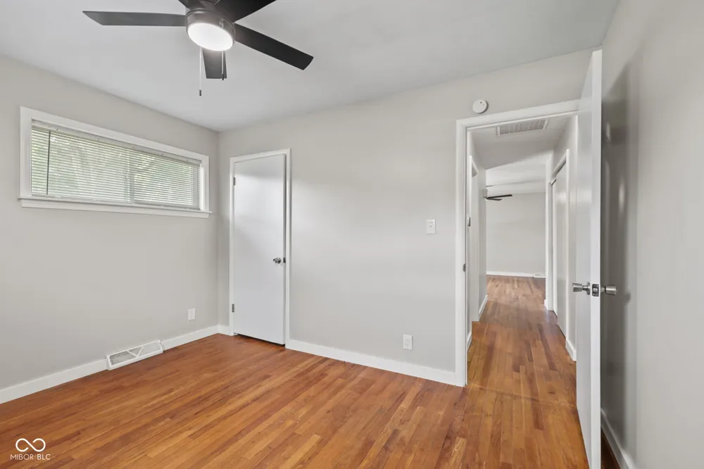 2020 Newcomer Lane Beech Grove, IN 46107