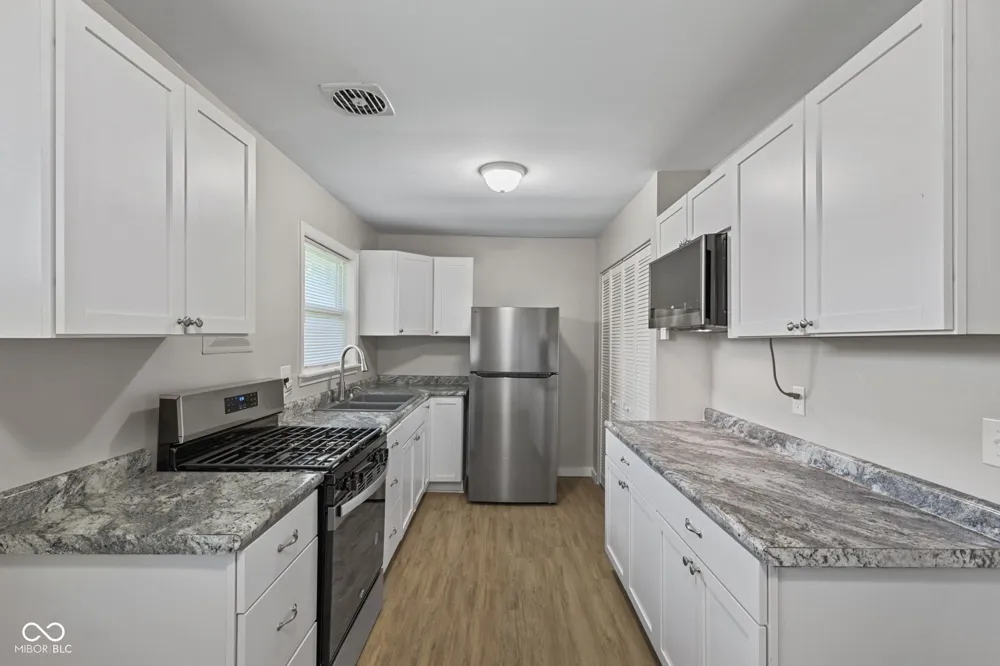 2020 Newcomer Lane Beech Grove, IN 46107