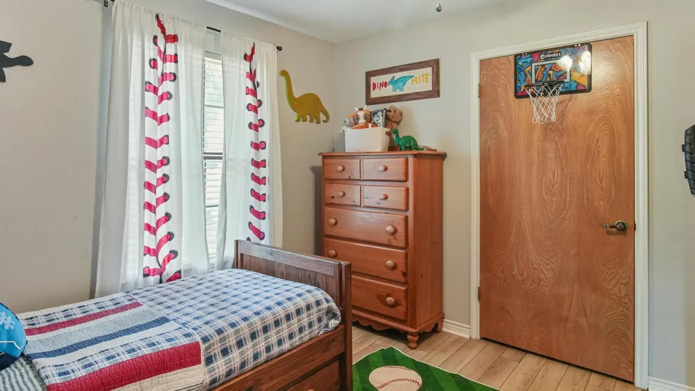 210 Pat Drive Mineola, TX 75773