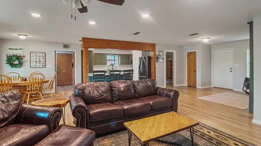 210 Pat Drive Mineola, TX 75773
