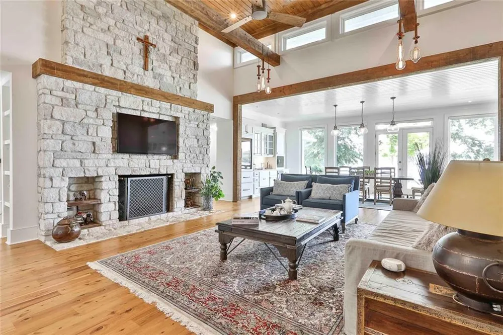 111 Loblolly Circle Peachtree City, GA 30269