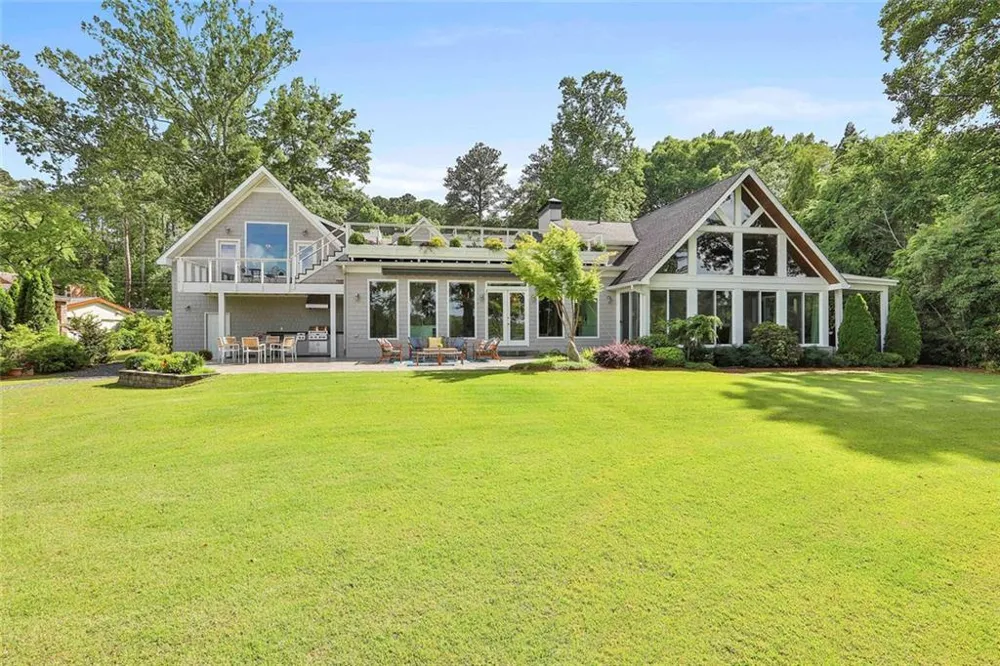 111 Loblolly Circle Peachtree City, GA 30269