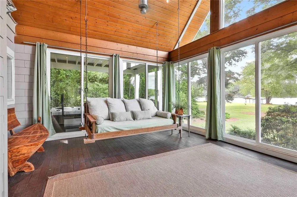 111 Loblolly Circle Peachtree City, GA 30269