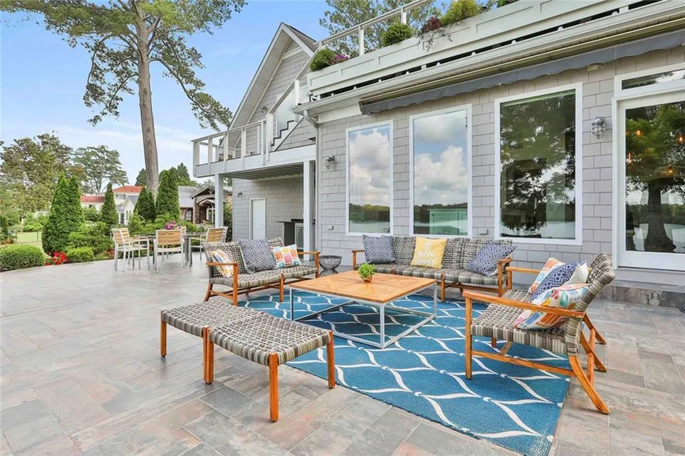 111 Loblolly Circle Peachtree City, GA 30269