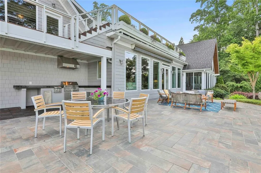 111 Loblolly Circle Peachtree City, GA 30269