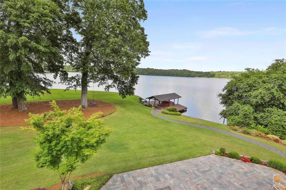 111 Loblolly Circle Peachtree City, GA 30269