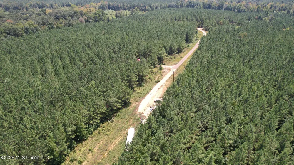 Cr 2132 McCool, MS 39108