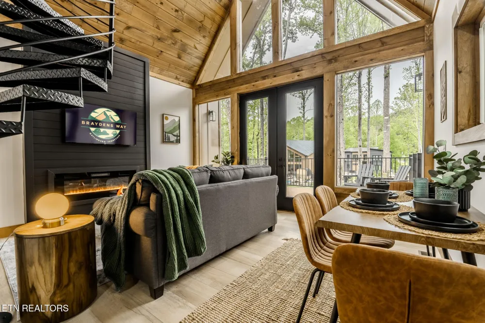 204228 Braydens Way Gatlinburg, TN 37738