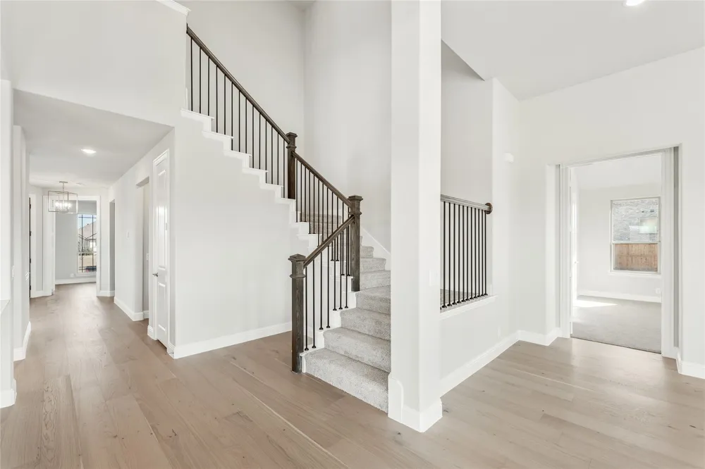 733 Serenity Lane Red Oak, TX 75154