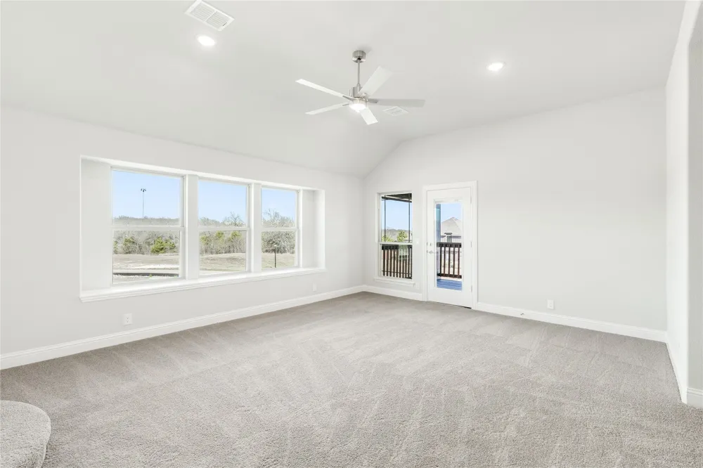 733 Serenity Lane Red Oak, TX 75154
