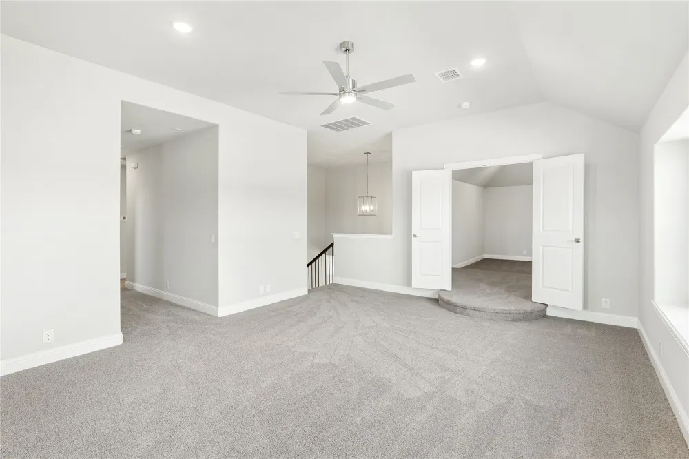 733 Serenity Lane Red Oak, TX 75154