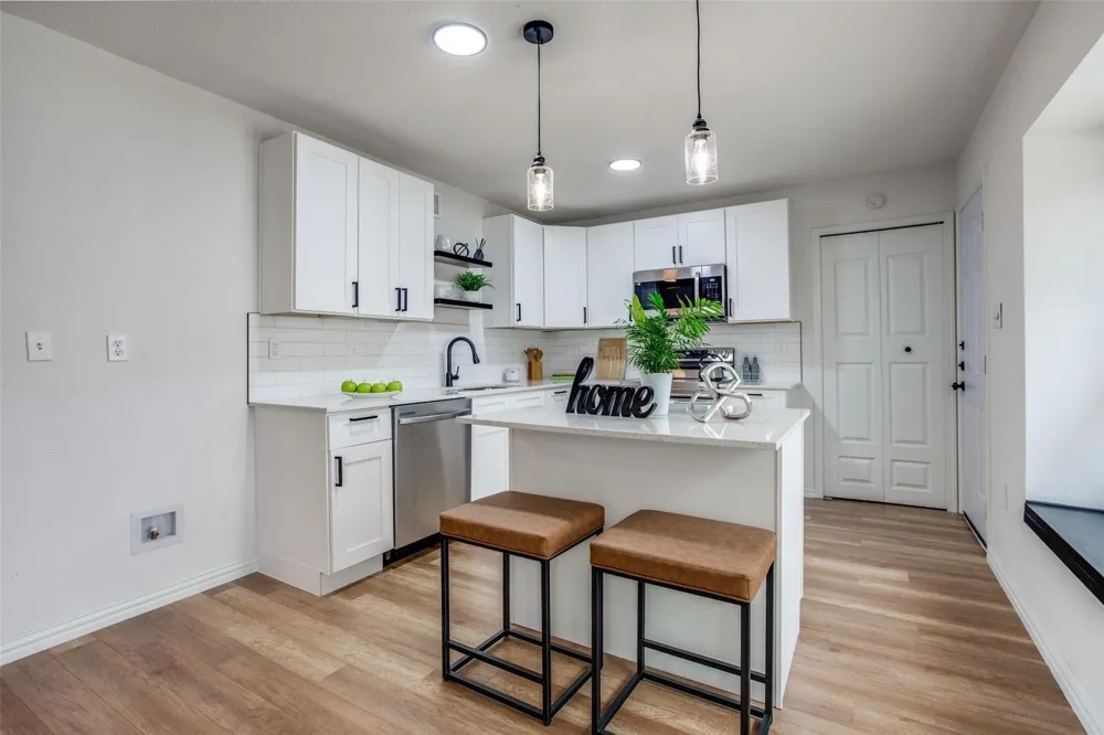 2605 Western Drive Garland, TX 75042