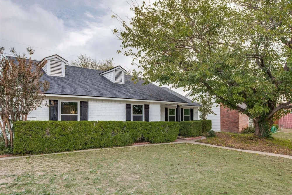 2605 Western Drive Garland, TX 75042