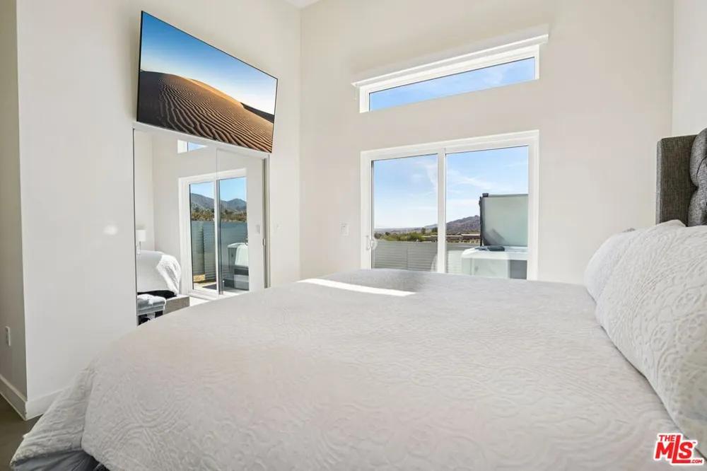 6792 San Angelo Avenue Joshua Tree, CA 92252