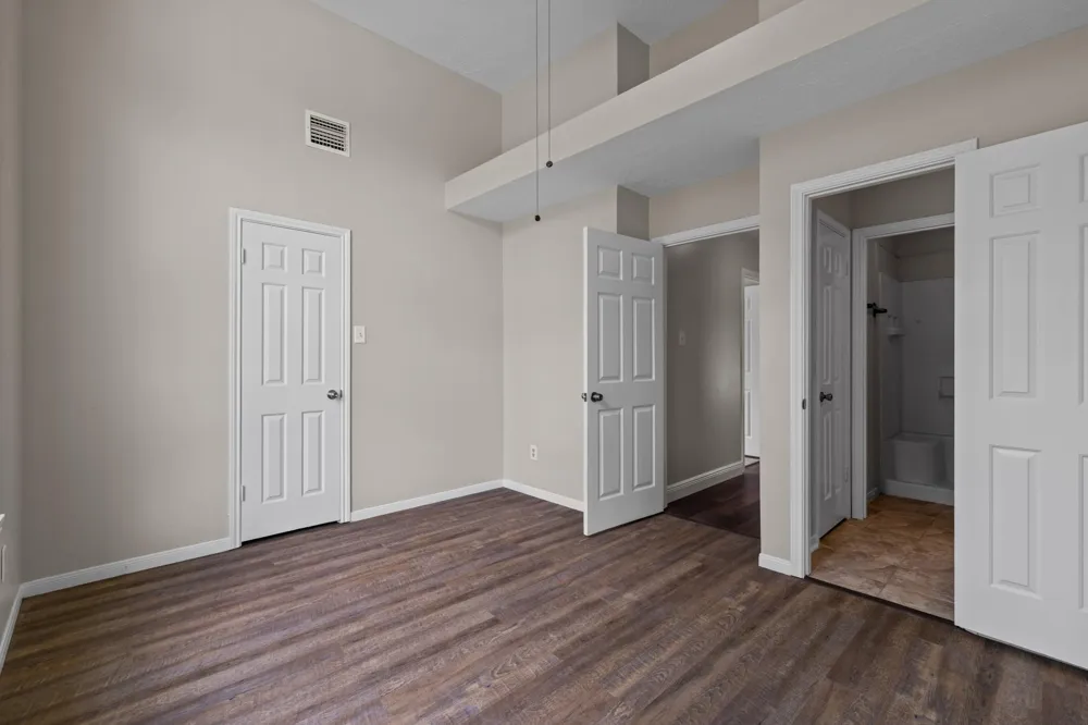 3855 County Road 960 Alvin, TX 77511