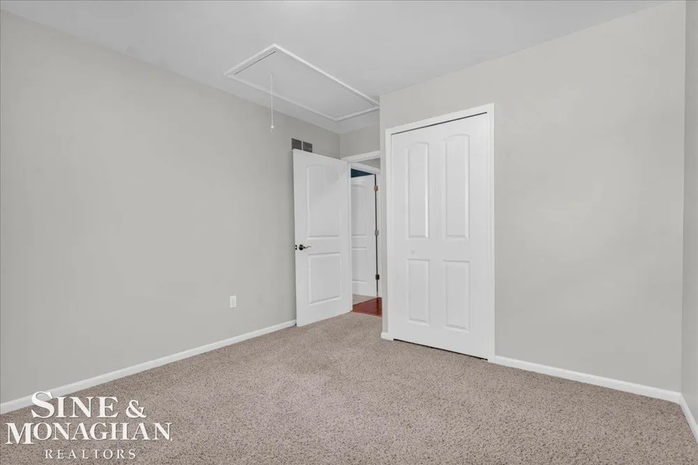 113 Roselawn Street Algonac City, MI 48001