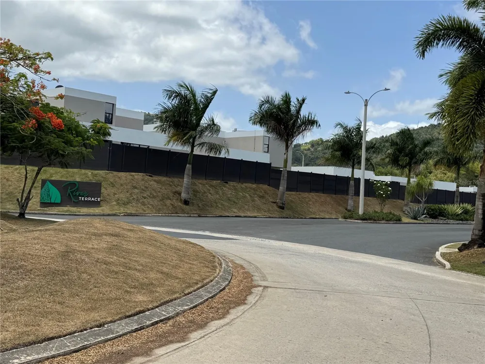 EUFRATES RIVER TERRACE AT CIUDAD JARDIN #268 Juncos, PR 00777