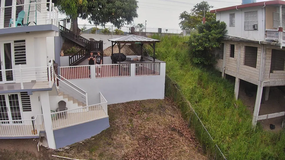 Carr. 115 SECTOR SOTO ROAD Rincon, PR 00677