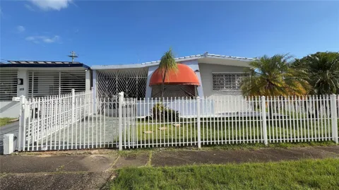 CALLE BECASINA E-32 URB COUNTRY CLUB #926