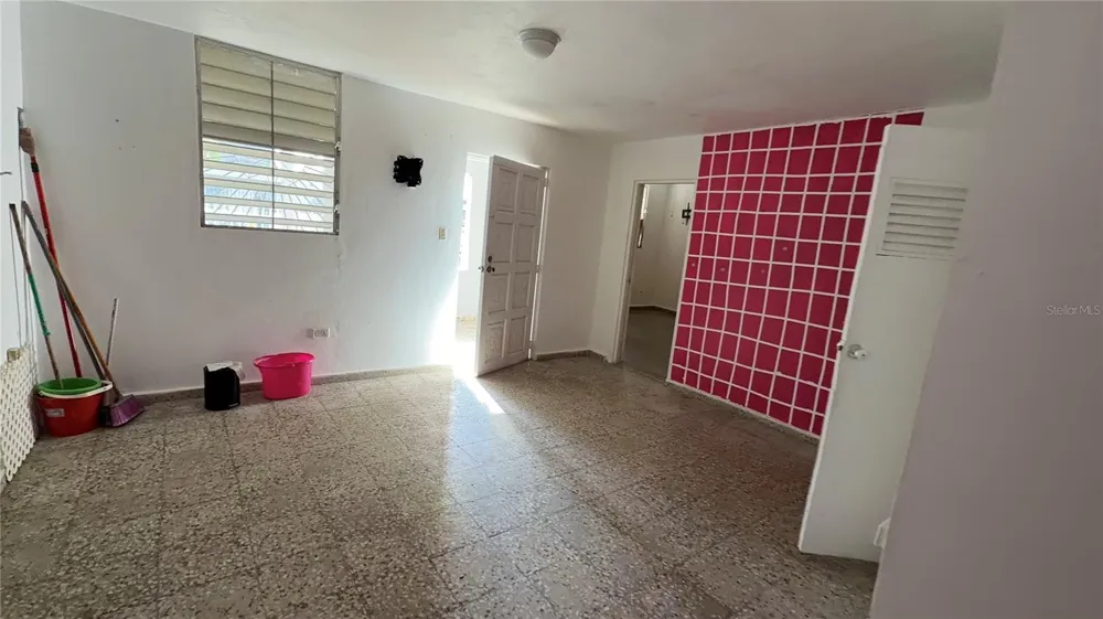 CALLE BECASINA E-32 URB COUNTRY CLUB #926 San Juan, PR 00924