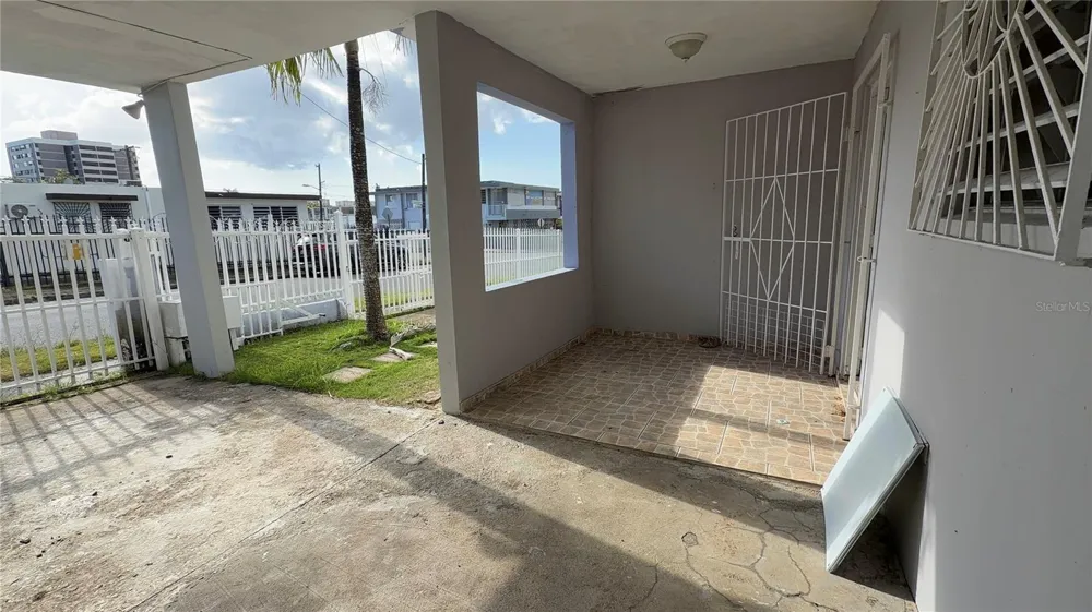 CALLE BECASINA E-32 URB COUNTRY CLUB #926 San Juan, PR 00924