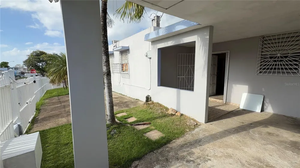 CALLE BECASINA E-32 URB COUNTRY CLUB #926 San Juan, PR 00924