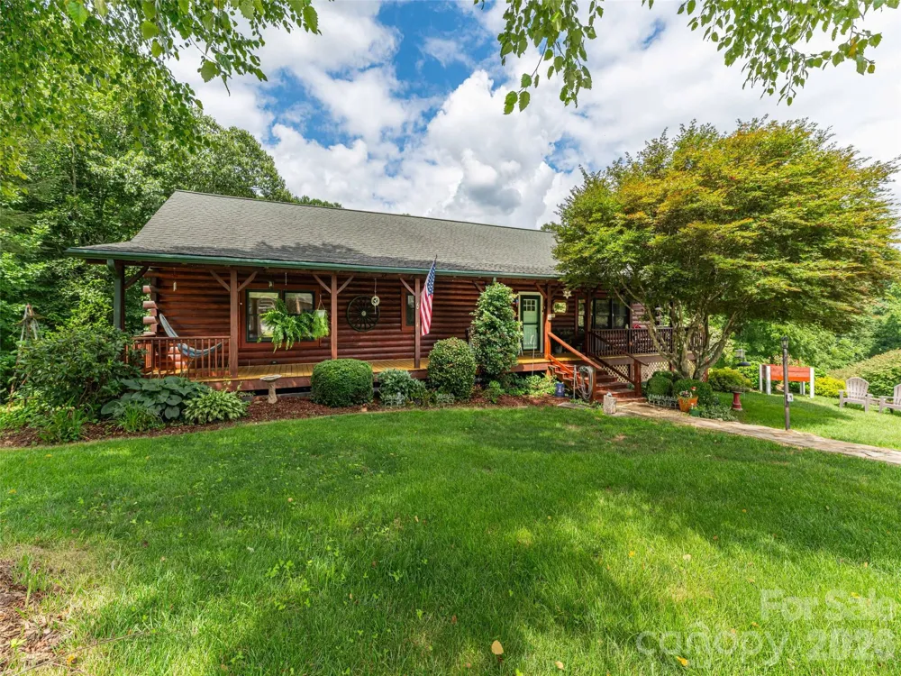 107 Tibi Lane Waynesville, NC 28785