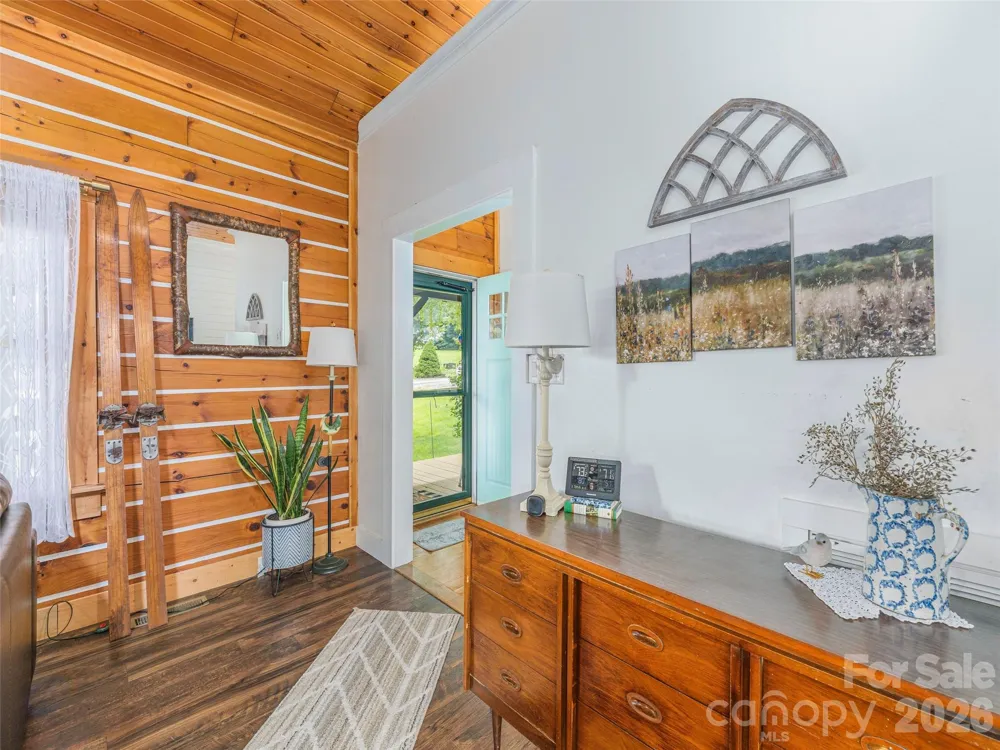 107 Tibi Lane Waynesville, NC 28785