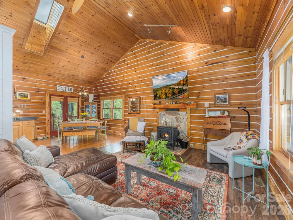 107 Tibi Lane Waynesville, NC 28785