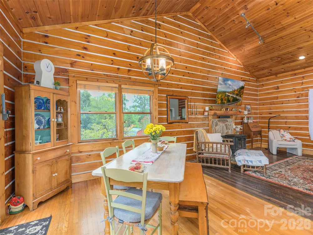107 Tibi Lane Waynesville, NC 28785