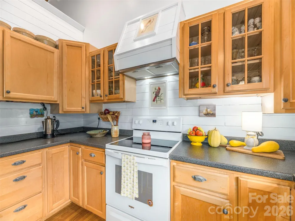 107 Tibi Lane Waynesville, NC 28785