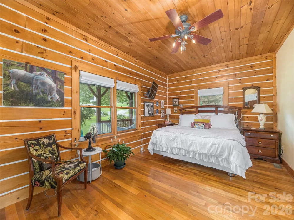107 Tibi Lane Waynesville, NC 28785