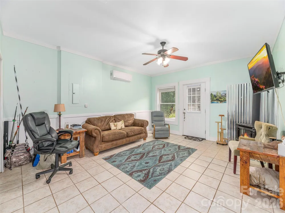 107 Tibi Lane Waynesville, NC 28785