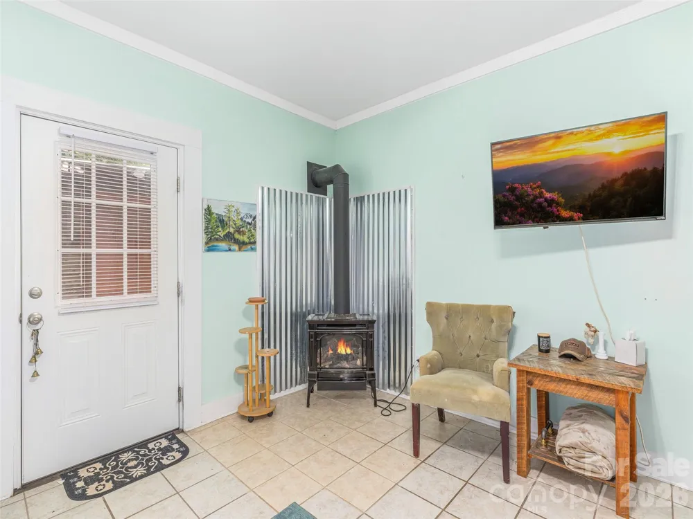 107 Tibi Lane Waynesville, NC 28785