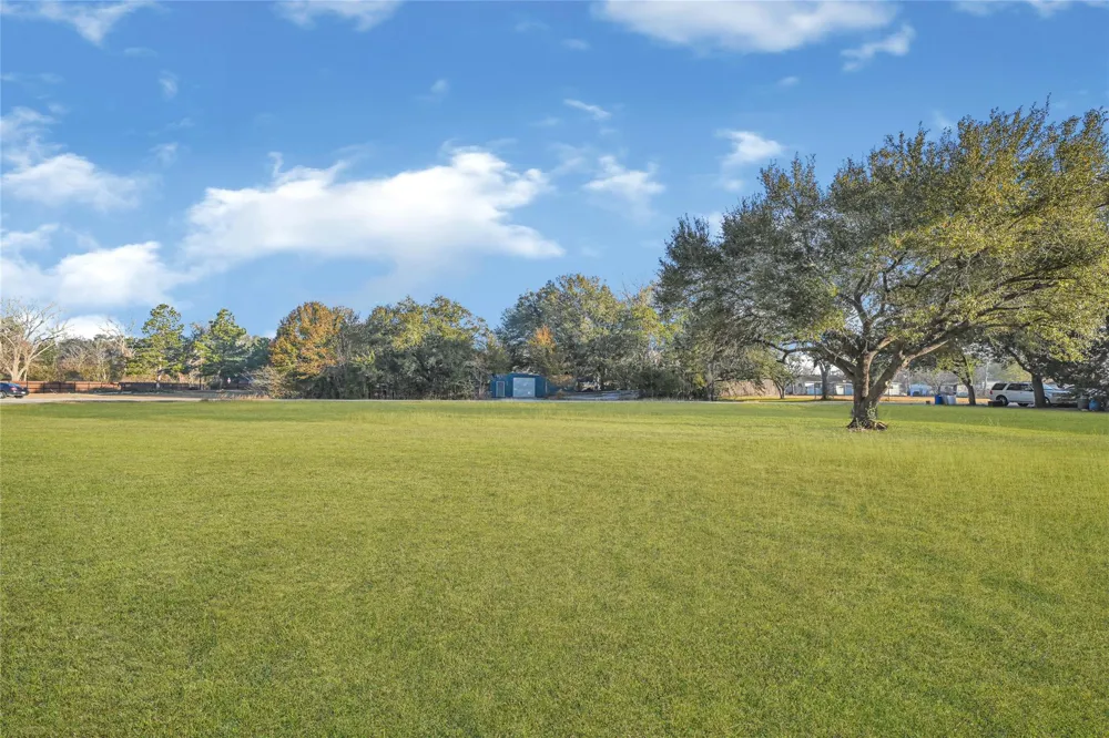Lila Street Brookside, TX 77581