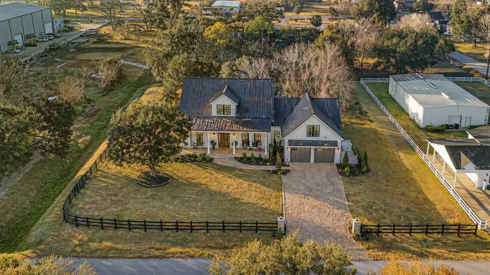 Lila Street Brookside, TX 77581