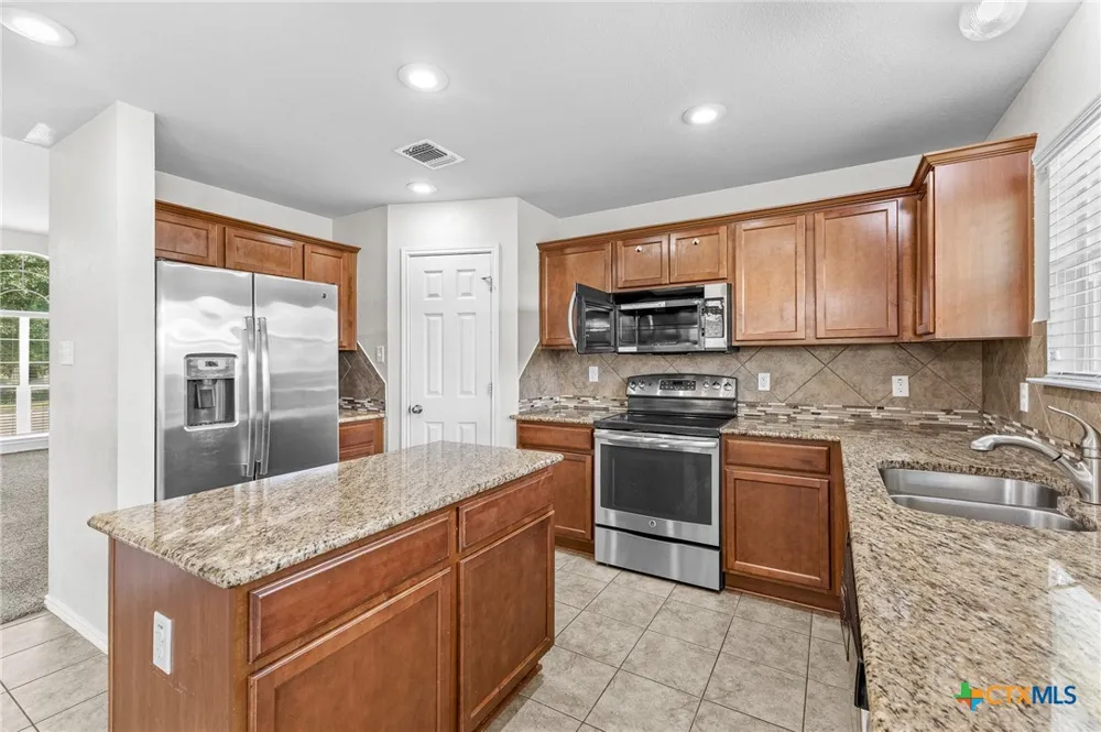 9702 Adeel Drive Killeen, TX 76542