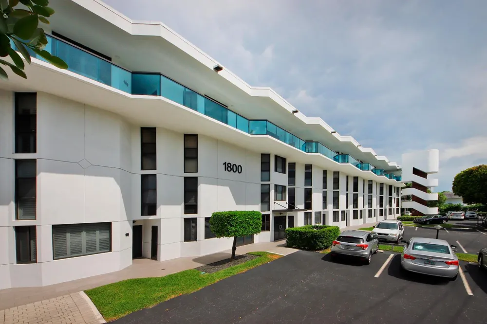 1800 S Ocean Drive #406 Fort Lauderdale, FL 33316