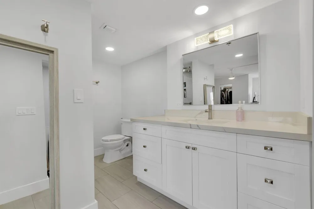 3940 INVERRARY BOULEVARD #803-A Lauderhill, FL 33319