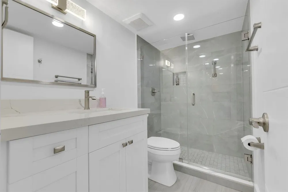3940 INVERRARY BOULEVARD #803-A Lauderhill, FL 33319
