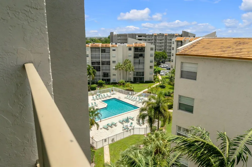 3940 INVERRARY BOULEVARD #803-A Lauderhill, FL 33319