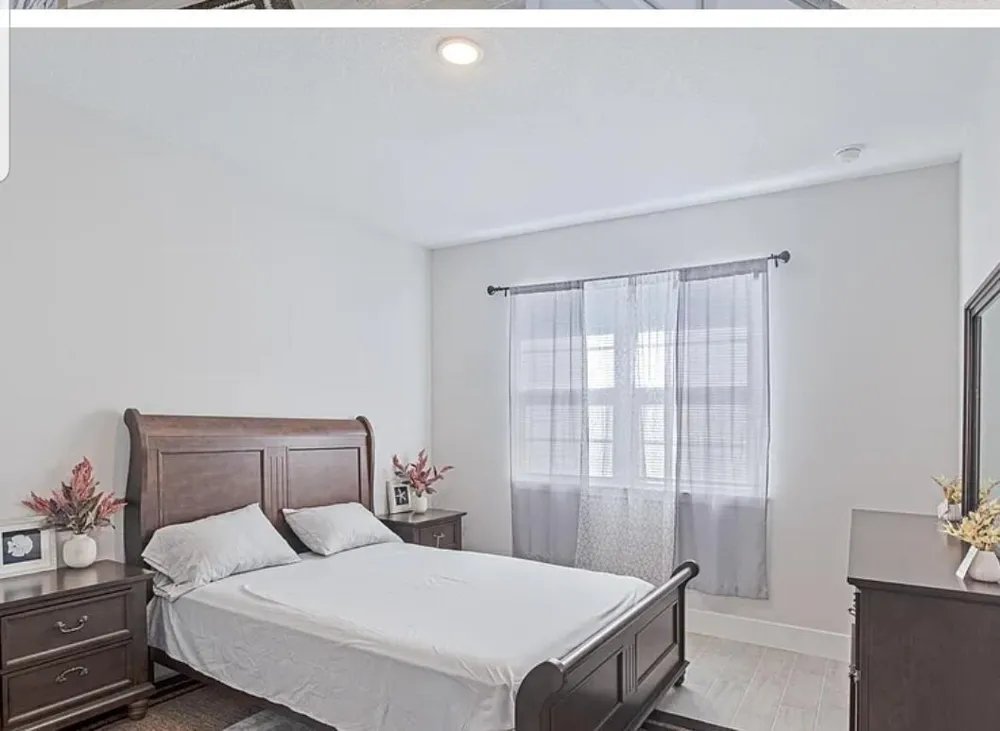 951 SARETA STREET SE Palm Bay, FL 32909