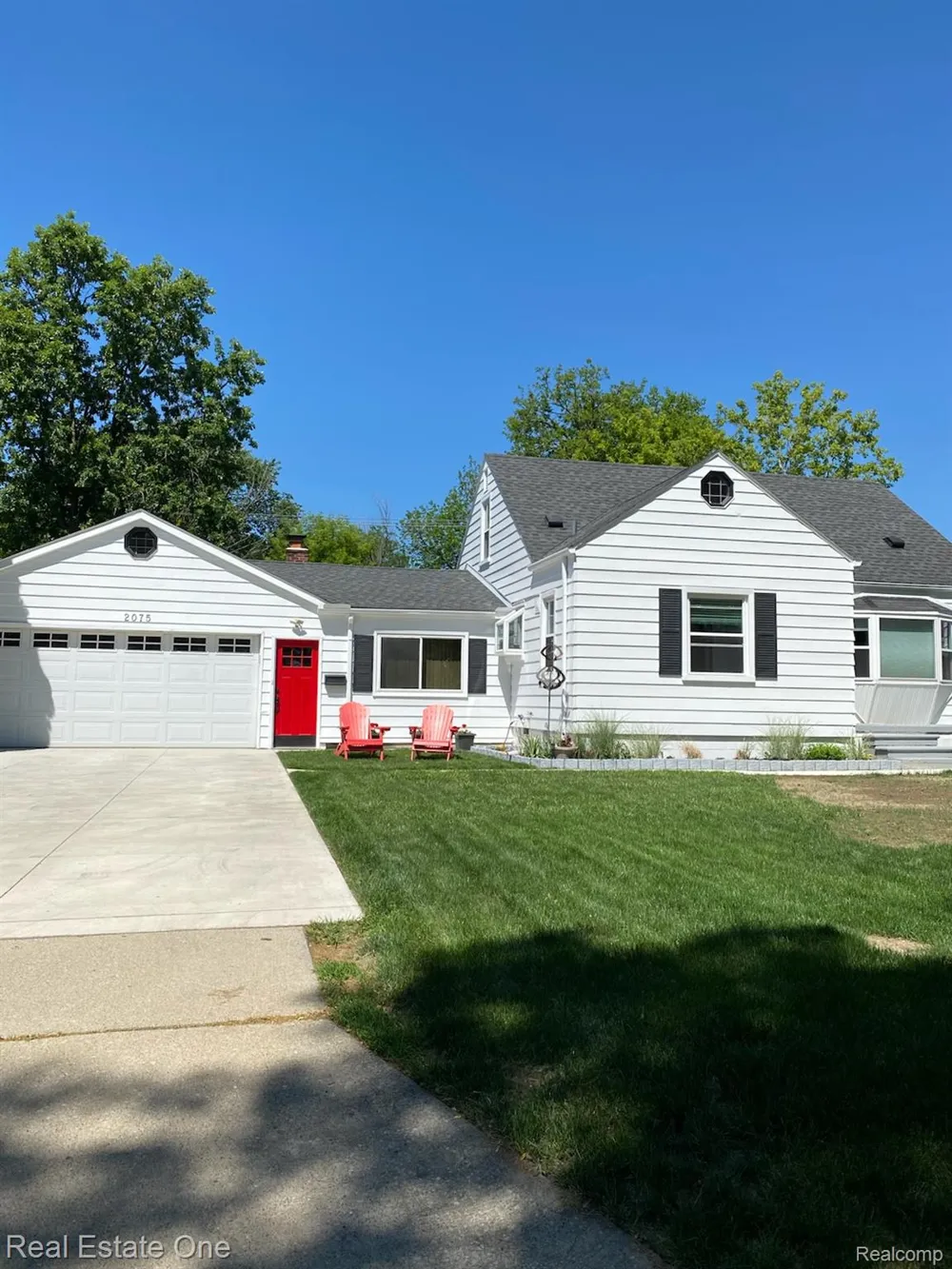 2075 Deering Street Garden City City, MI 48135