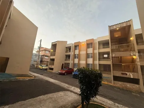 Carr. 105 COND. VILLA SAN IGNACIO